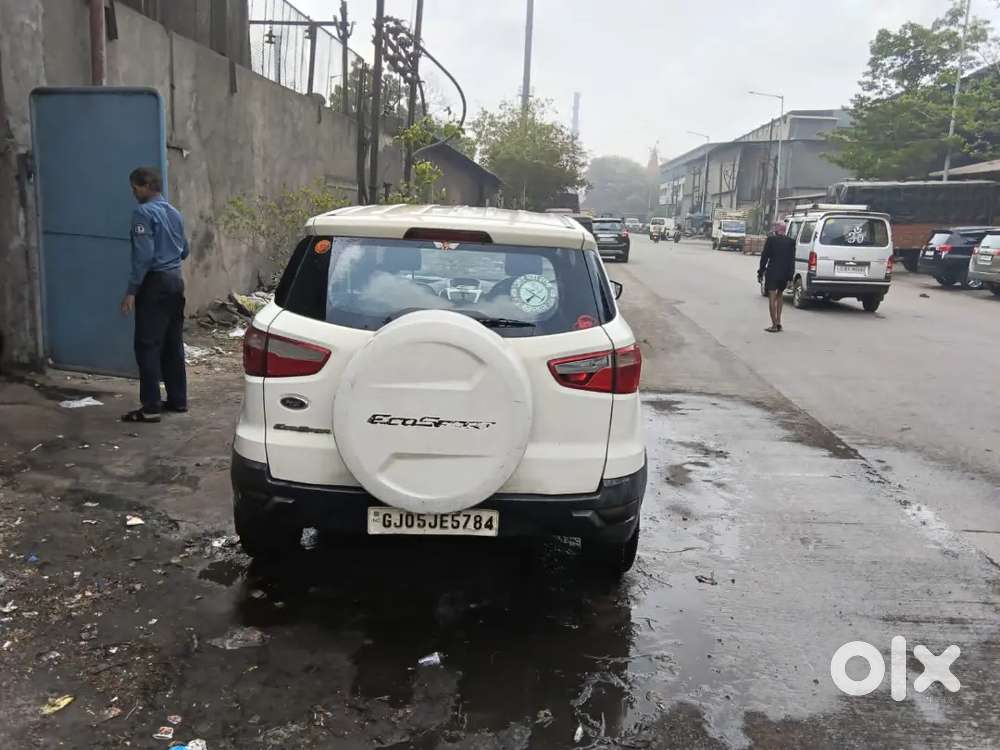 Ford Ecosport 2013 Diesel 120000 Km Driven Well Maintained.