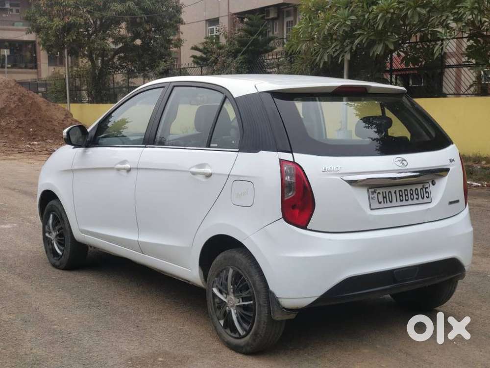 Tata Bolt Revotron Xm, 2015, Petrol