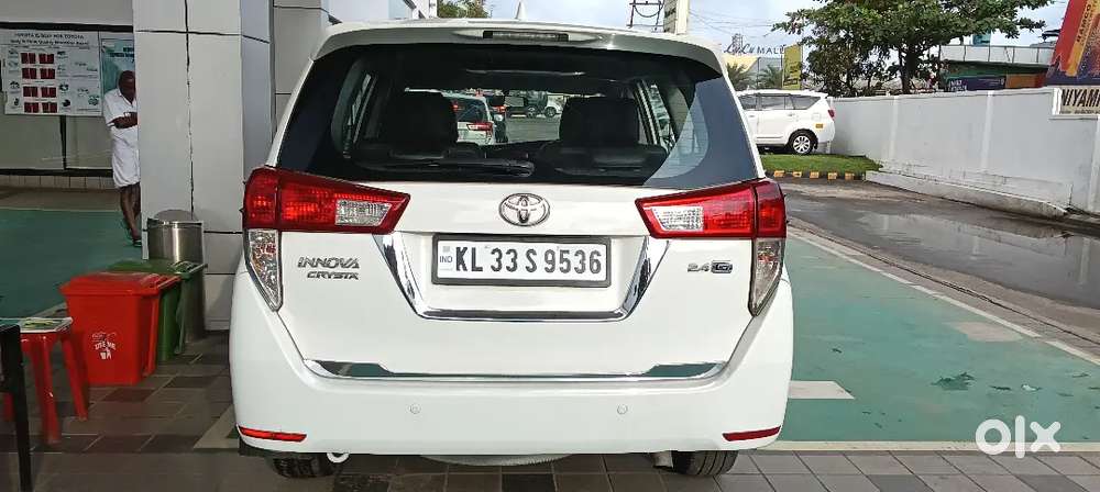 Toyota Innova Crysta 2.4 Diesel 2019