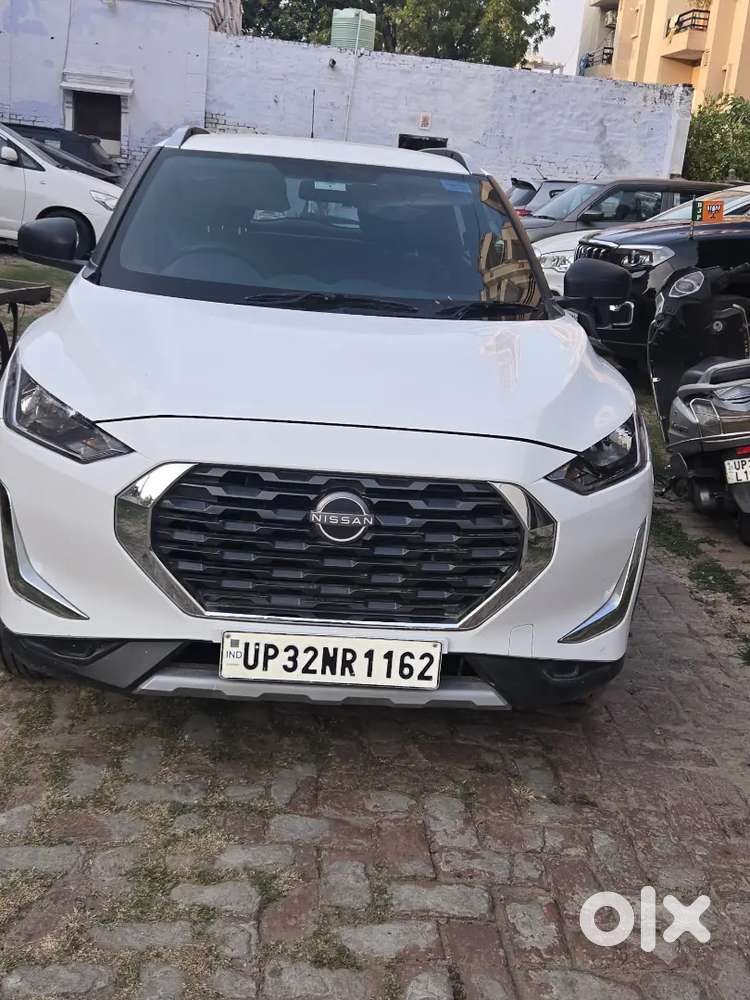 Nissan Magnite 1.0 Xe 2023 8500 Km Chali Hai Good Condition
