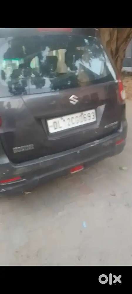Maruti Suzuki Ertiga 2013 Cng & Hybrids 250000 Km Driven