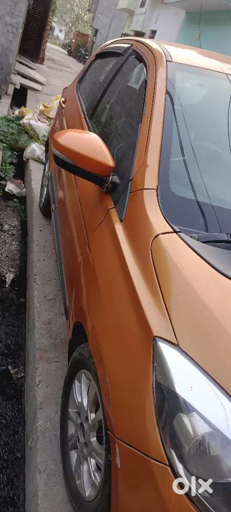 Tata Tiago 2016 Diesel 92000 Km Driven गाड़ी एकदम ओके है