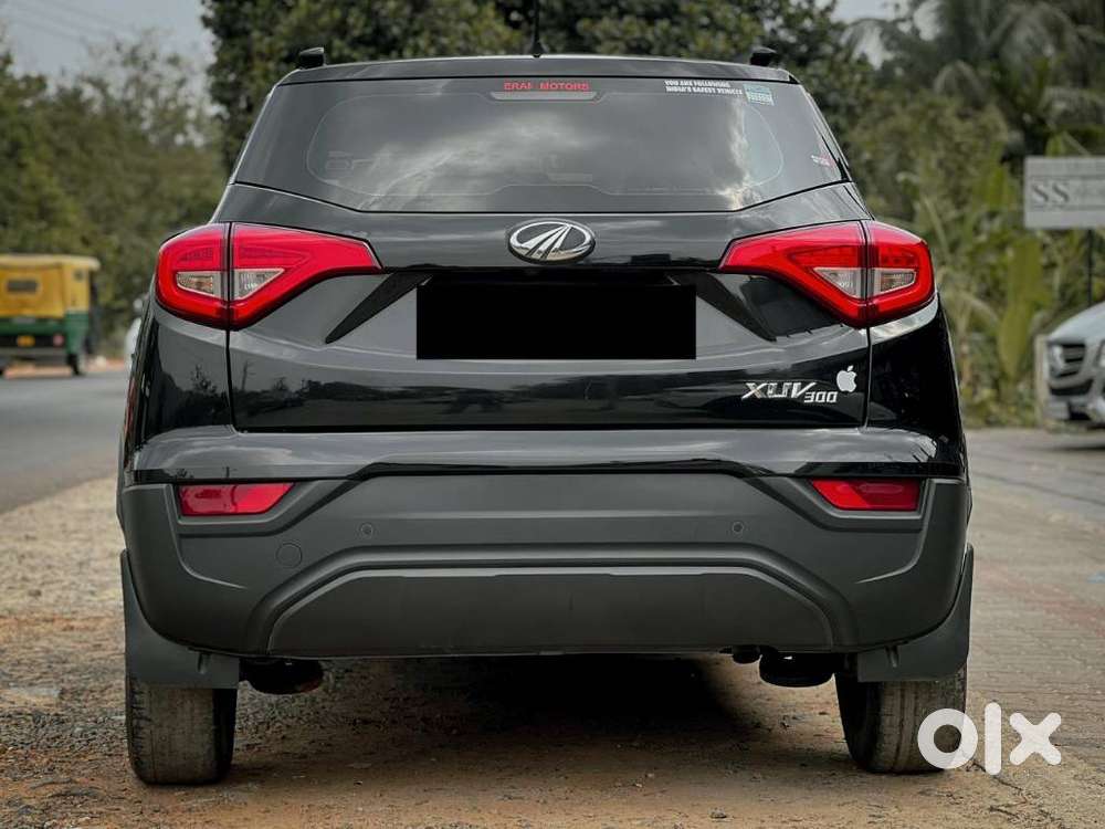 Mahindra Xuv300 W6, 2022, Petrol