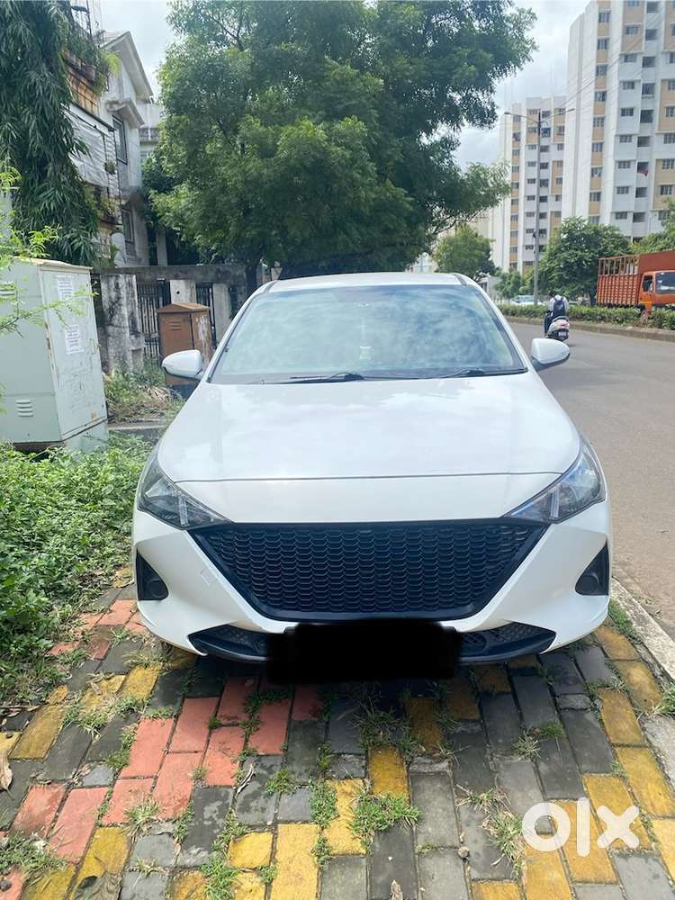 Hyundai Verna 2022 Diesel Well Maintained