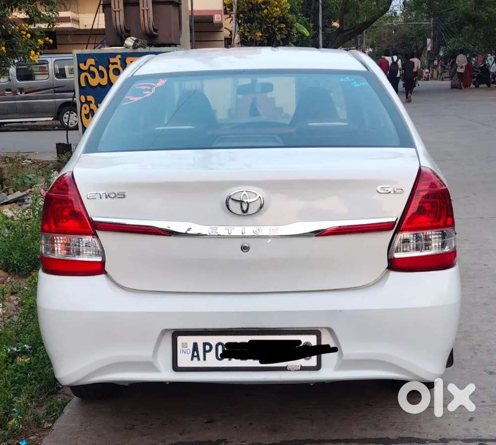 Toyota Etios 2012 Diesel 200000 Km Driven