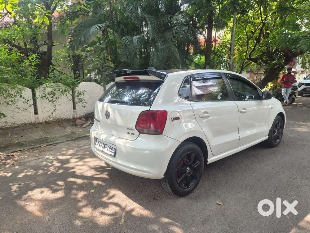 Volkswagen Polo Petrol Highline 1.2l, 2011, Petrol