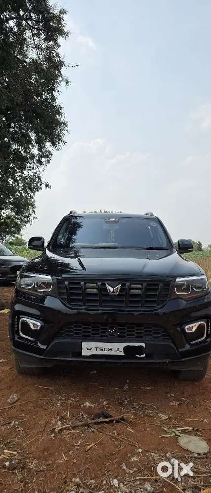 Mahindra Scorpio-n 2023 Petrol 37500 Km Driven