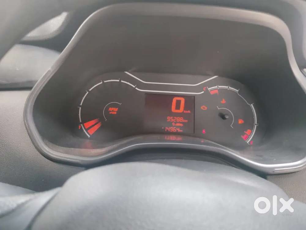 Renault Triber 1.0 Rxe 2019