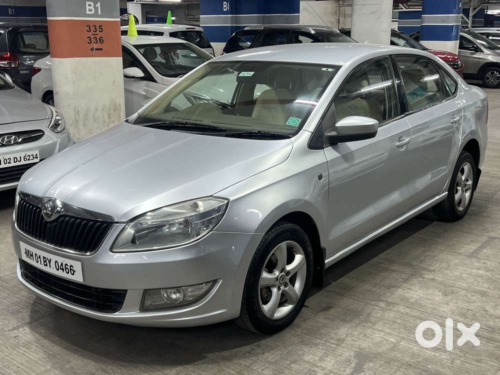 Skoda Rapid 1.6 Mpi Ambition Plus, 2015, Petrol