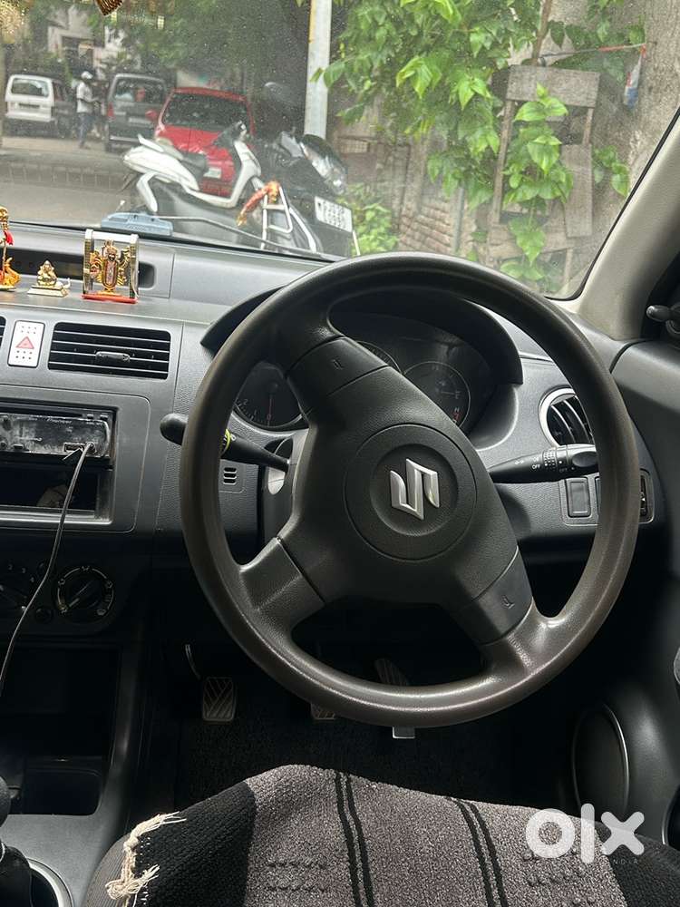 Maruti Suzuki Swift Petrol 2009