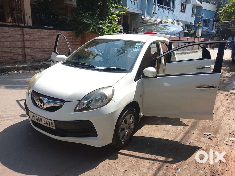Honda Brio Vx Mt, 2014, Petrol