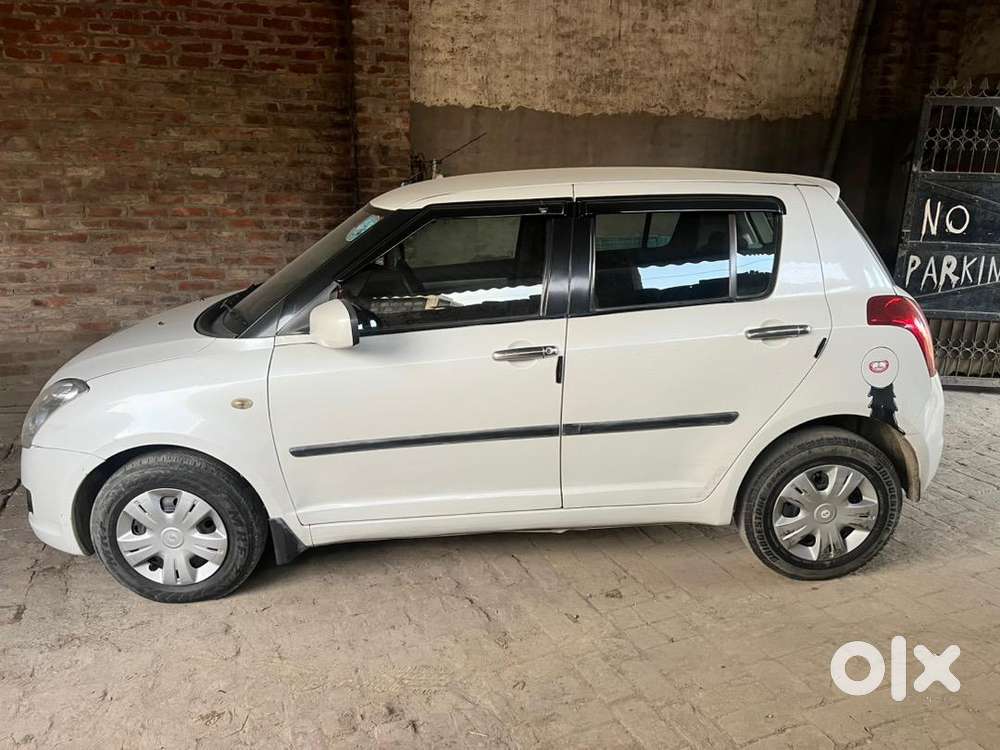 Maruti Suzuki Swift 2010 Petrol Well Maintained
