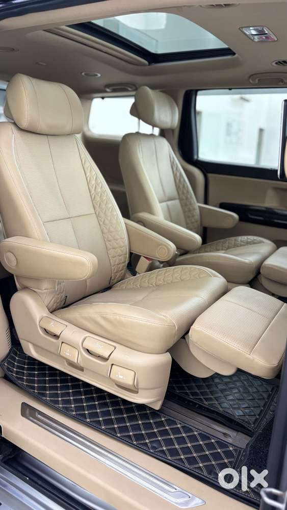 Kia Carnival Limousine Plus 7 Str, 2022, Diesel