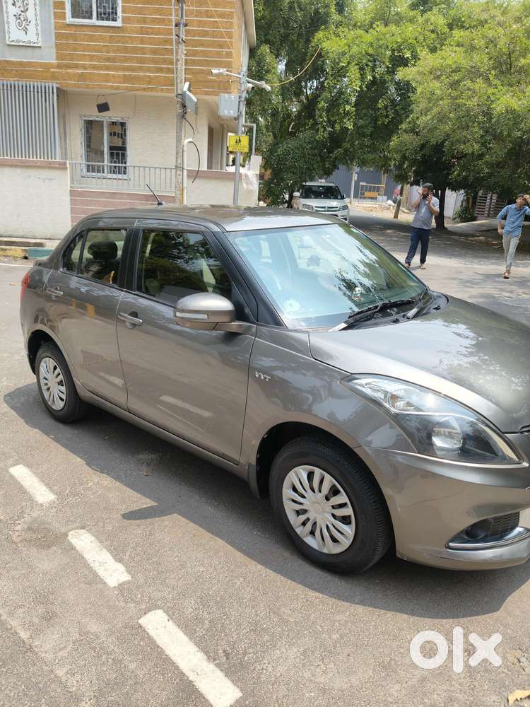 Maruti Suzuki Swift Dzire Vxi(o) Mt, 2017, Petrol