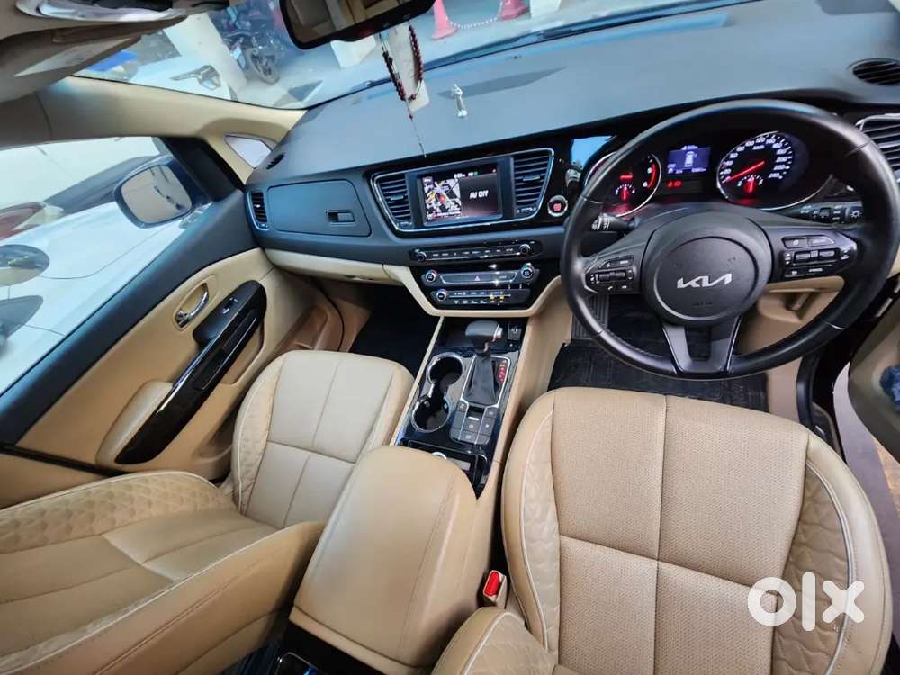 Kia Carnival 2022 Diesel 55000 Km Driven
