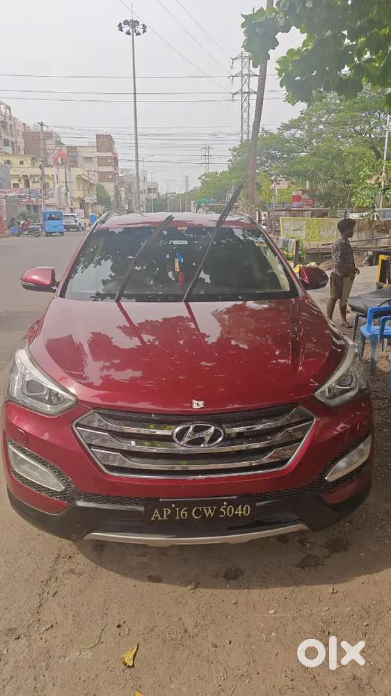 Hyundai New Santa Fe 2014 Diesel 142000 Km Driven