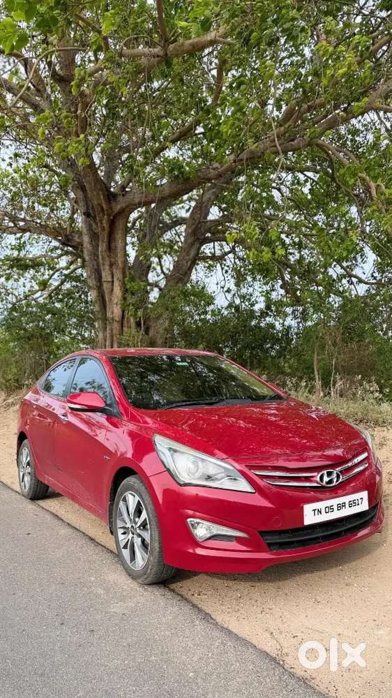 Hyundai Fluidic Verna 2015 Petrol 92000 Km Driven