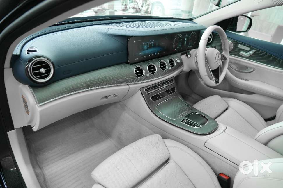 Mercedes-benz E-class E 200, 2023, Petrol