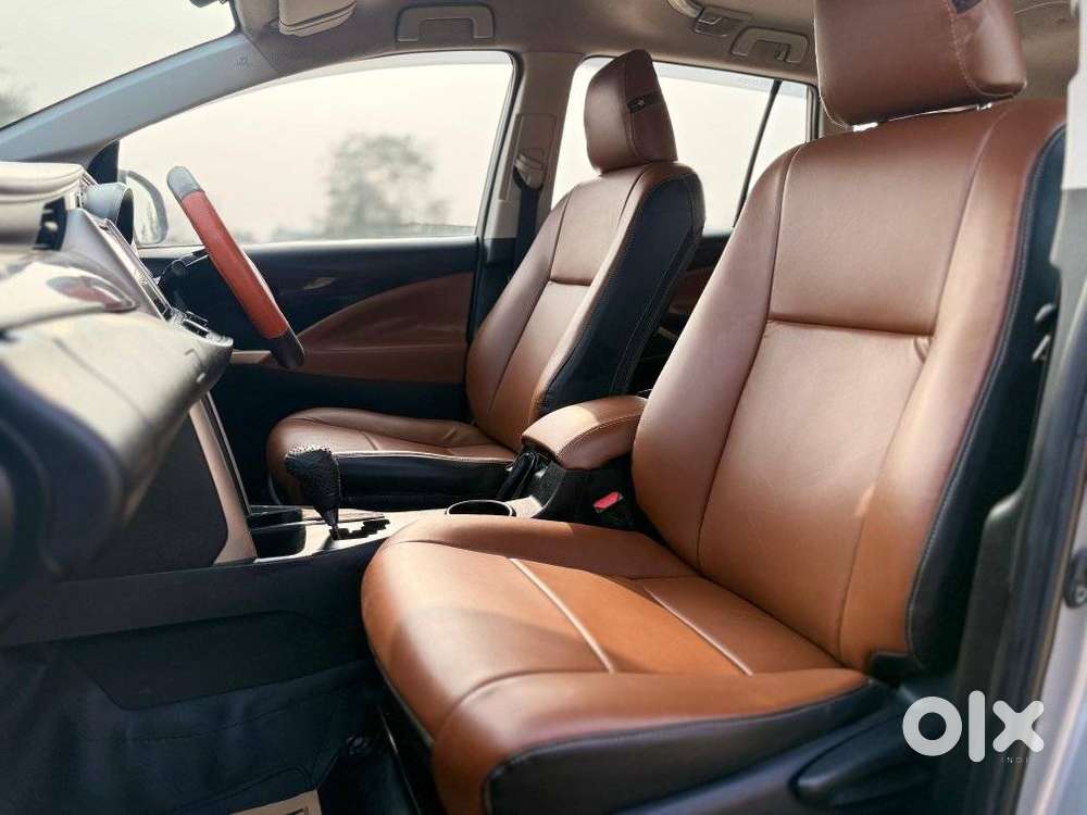 Toyota Innova Crysta 2.8z Automatic, 2017, Diesel