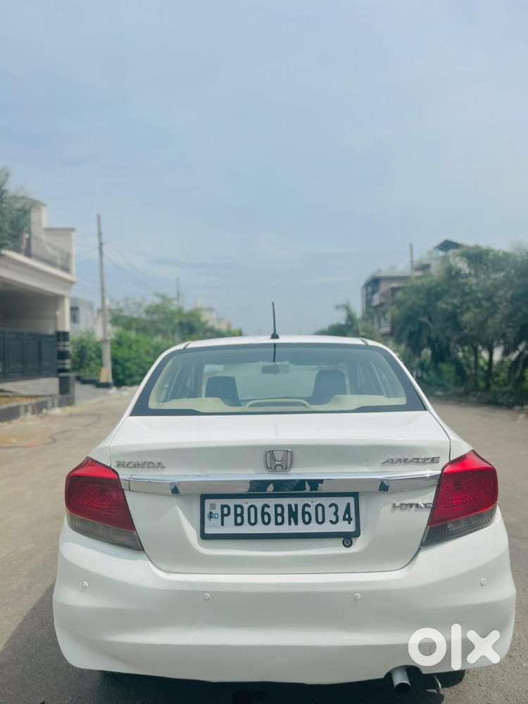 Honda Amaze 2016