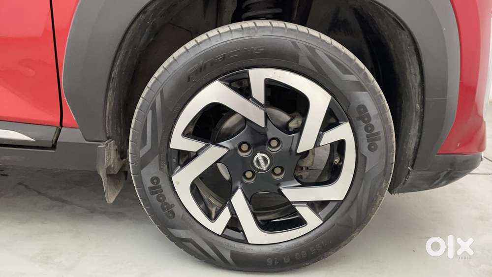 Nissan Magnite 1.0 Xv Premium Turbo Cvt, 2022, Petrol