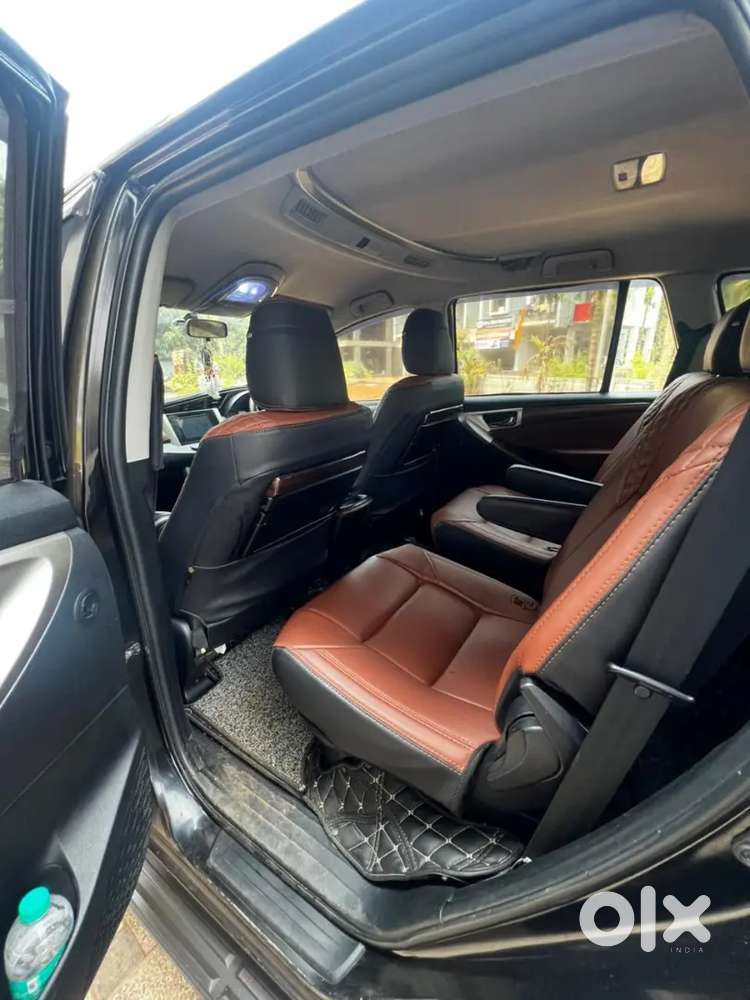 Toyota Innova Crysta 2016
