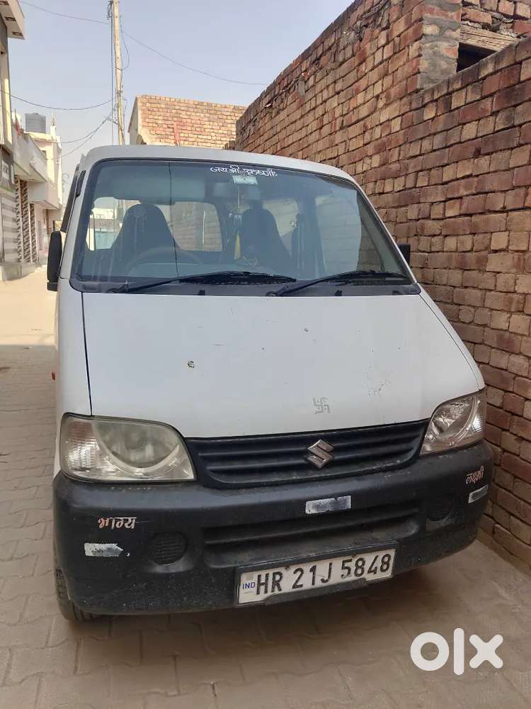 Maruti Suzuki Eeco 2014 Petrol Well Maintained