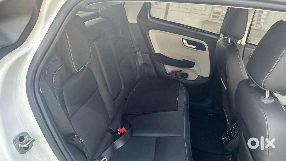 Tata Altroz 2023 Petrol Well Maintained