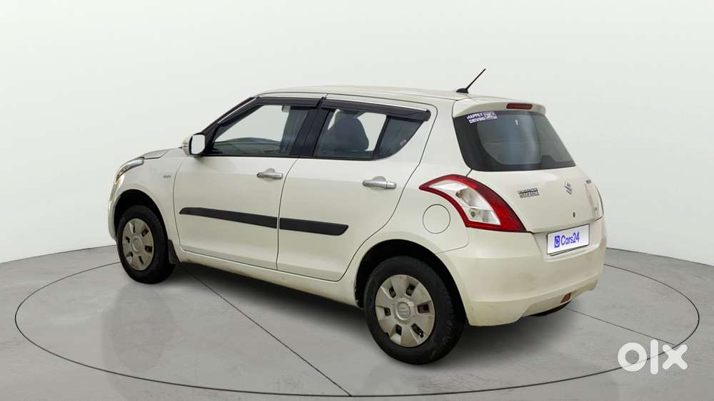 Maruti Suzuki Swift Vxi, 2017, Cng & Hybrids