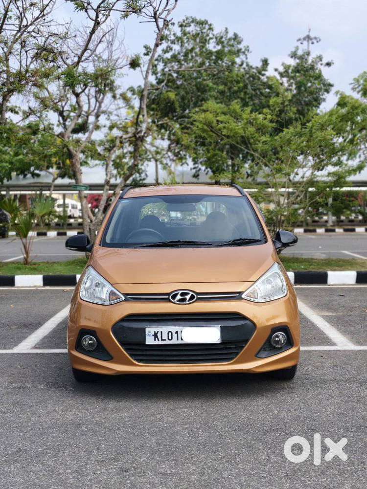 Hyundai Grand I10 2013-2016 Asta Option, 2015, Petrol
