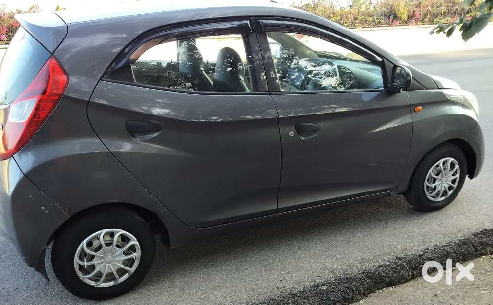Hyundai Eon 2017 Petrol 99000 Km Driven
