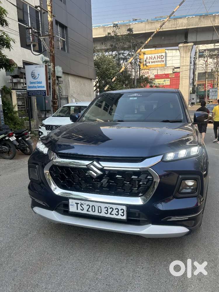 Maruti Suzuki Grand Vitara 2023 Petrol 130000 Km Driven