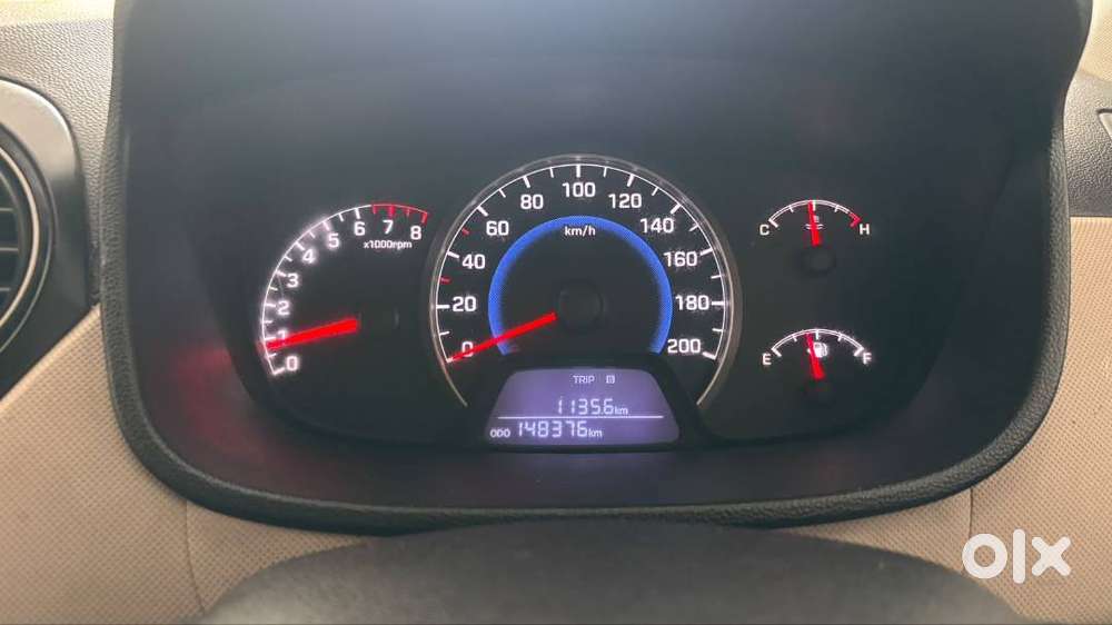 Hyundai Grand I10 Magna | 2015 | 2nd Owner | Lko Registered | Petrol
