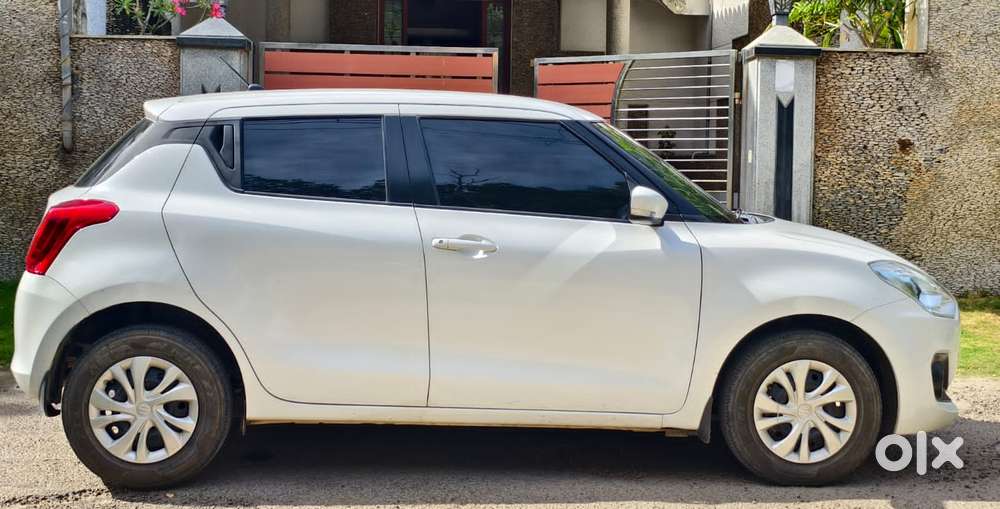 Maruti Suzuki Swift Amt Vxi, 2019, Petrol