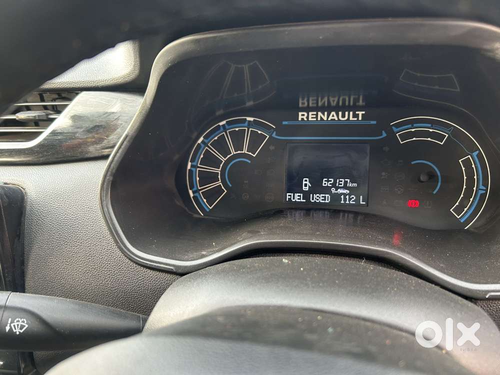 Renault Triber Rxt, 2024, Petrol