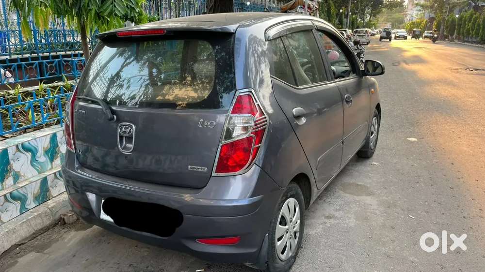 Hyundai I10 Sportz Petrol 2011