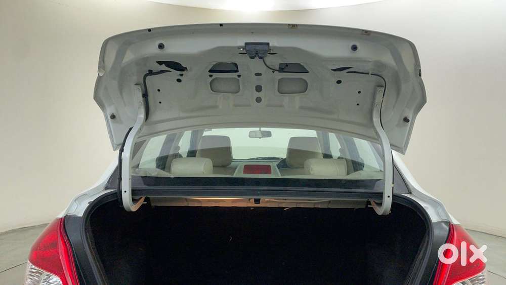 Maruti Suzuki Swift Dzire 1.3 Vxi, 2012, Petrol