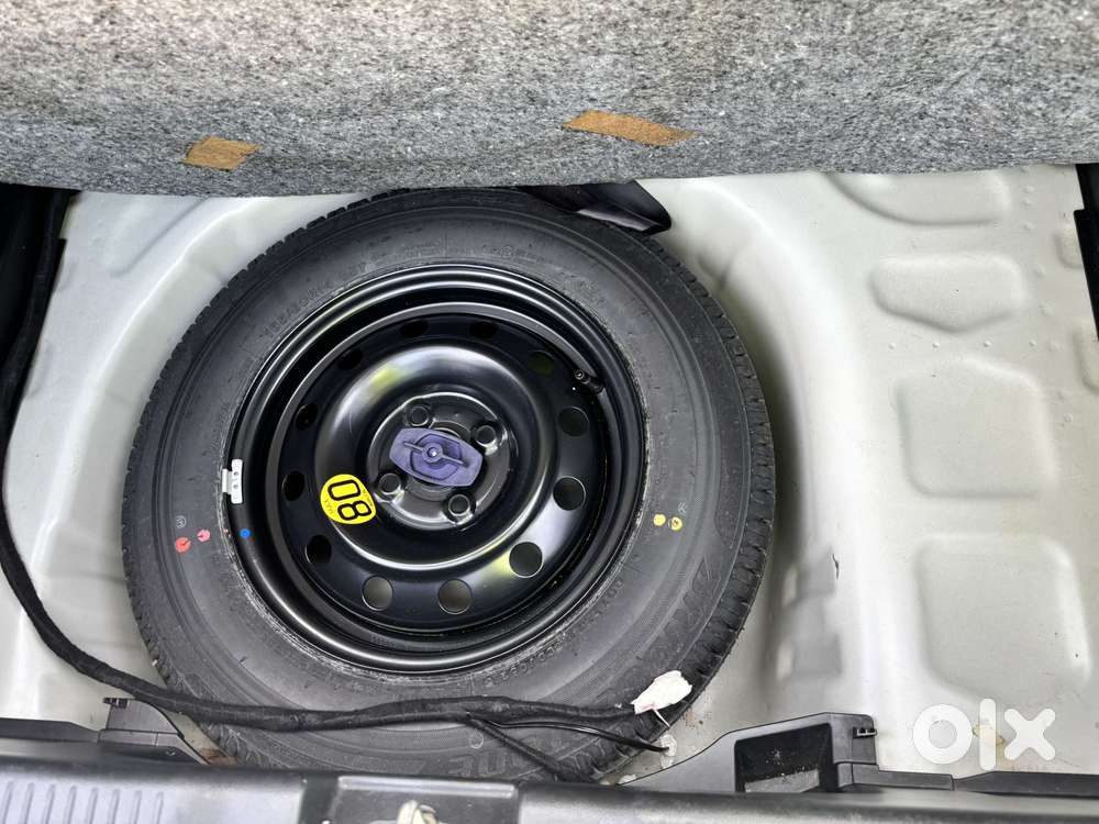 Maruti Suzuki Swift Zxi, 2021, Petrol