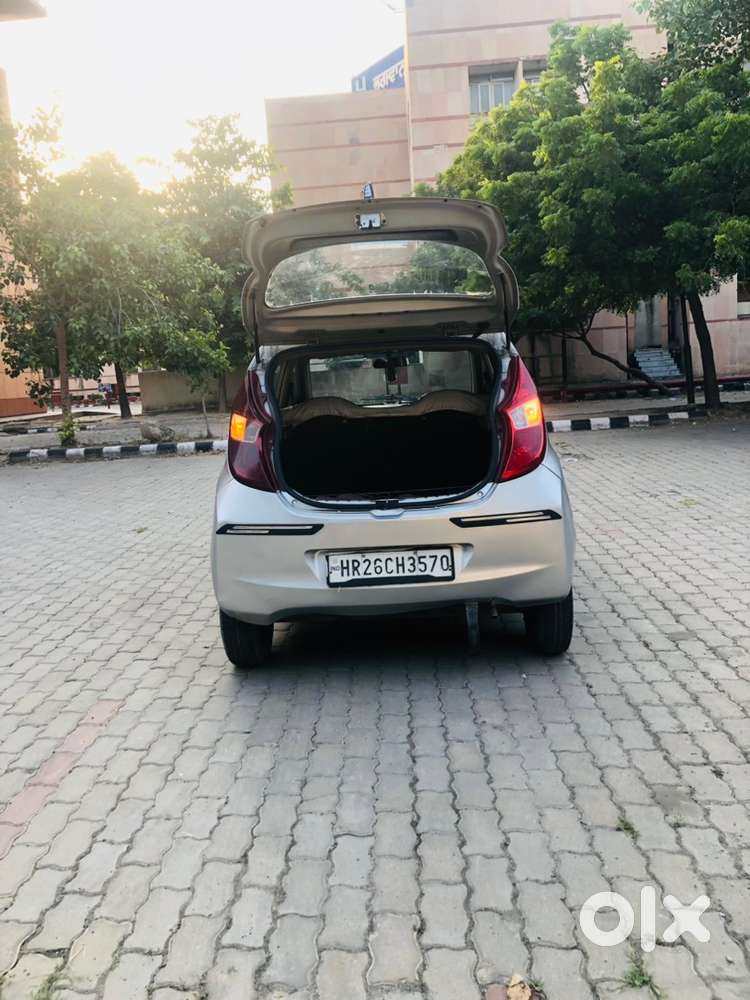 Hyundai Eon 2014 December Petrol Manual