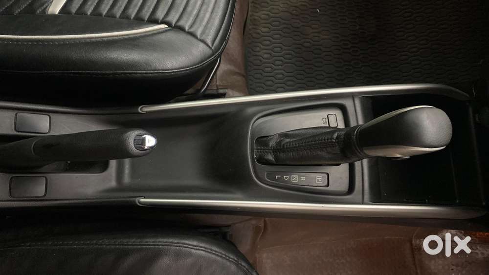 Maruti Suzuki Baleno 1.2 Cvt Zeta, 2017, Petrol