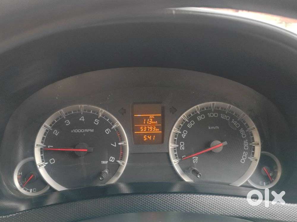 Maruti Suzuki Swift Dzire Vxi Optional, 2012, Petrol