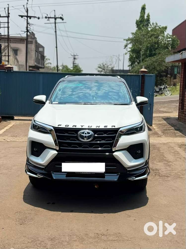 Fortuner Leader Edition With 9000kms Diesel 2025