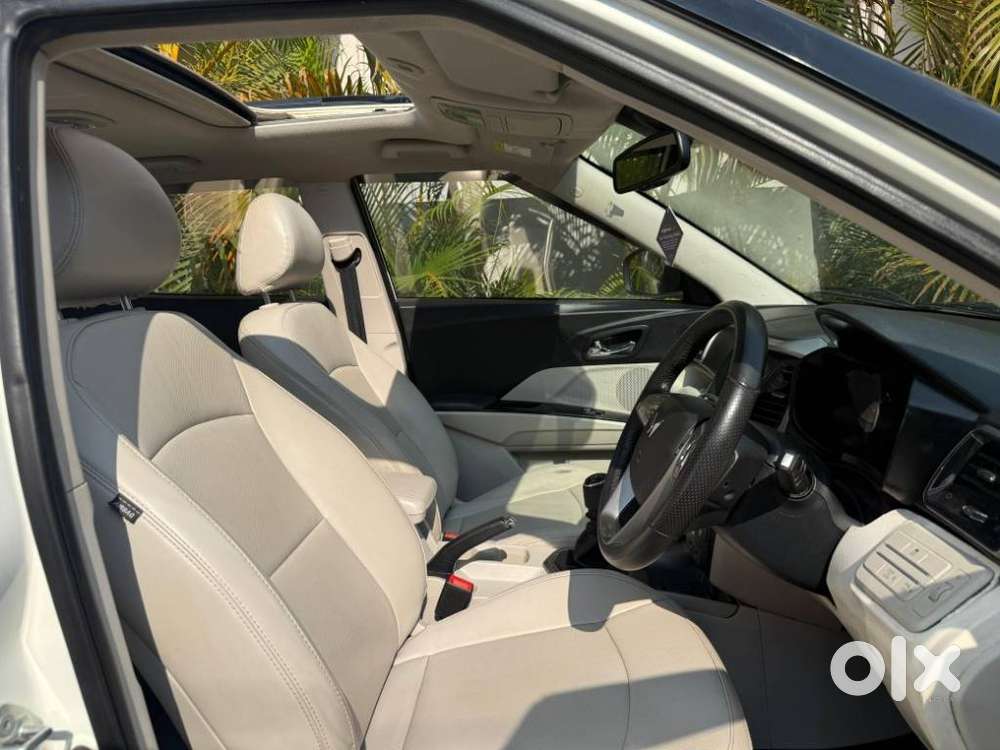 Mahindra Xuv300 W8 Option Diesel, 2022, Diesel