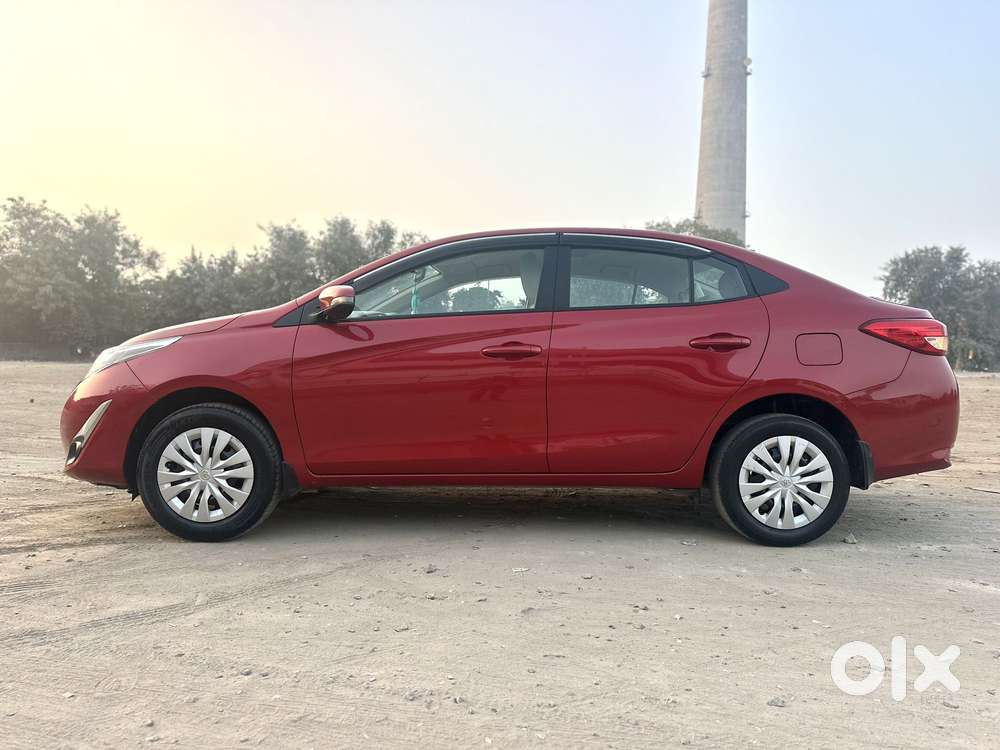 Toyota Yaris G Cvt, 2018, Petrol