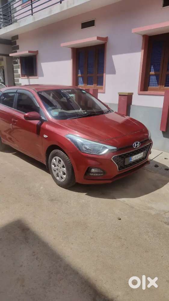 Hyundai Elite I20 2019 Petrol 121000 Km Driven