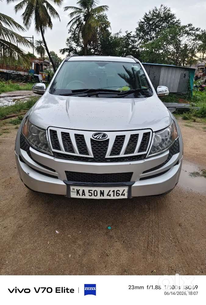 Mahindra Xuv500 2012