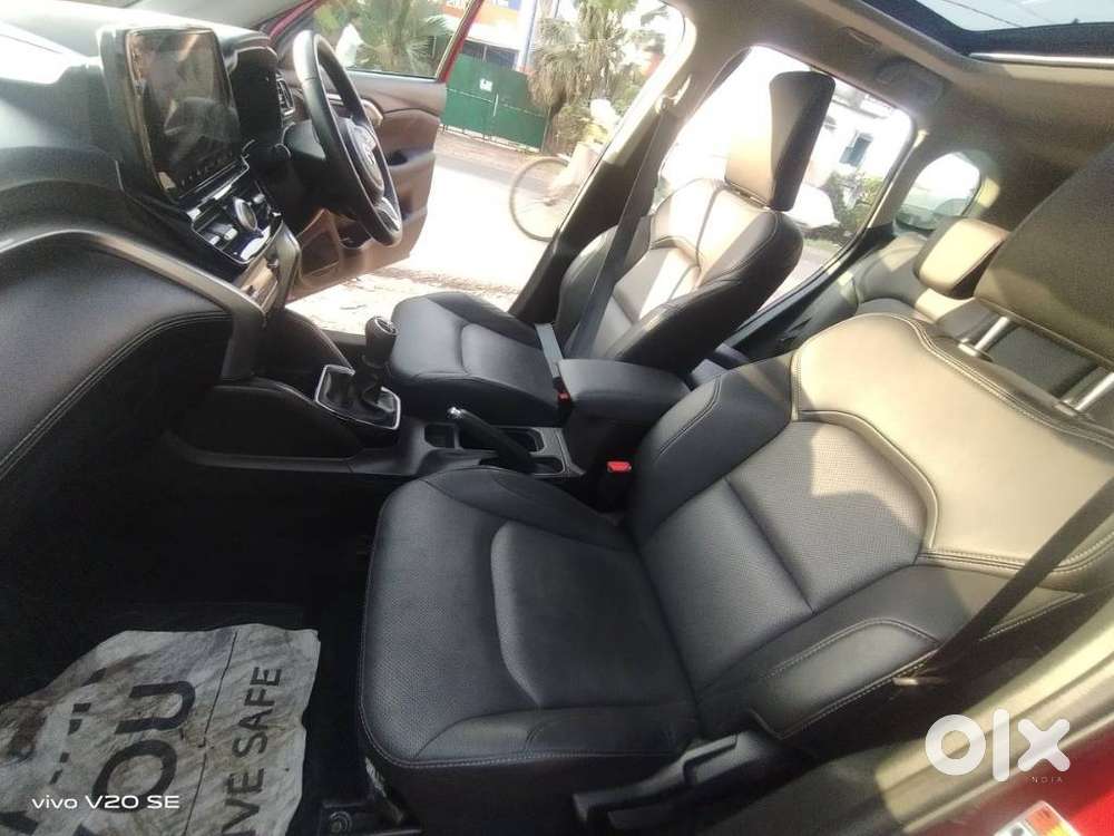 Toyota Urban Cruiser Hyryder 1.5 V Neo Drive, 2024, Petrol