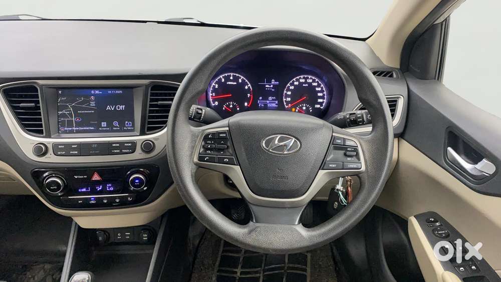 Hyundai Verna 1.6 Vtvt Sx, 2017, Petrol