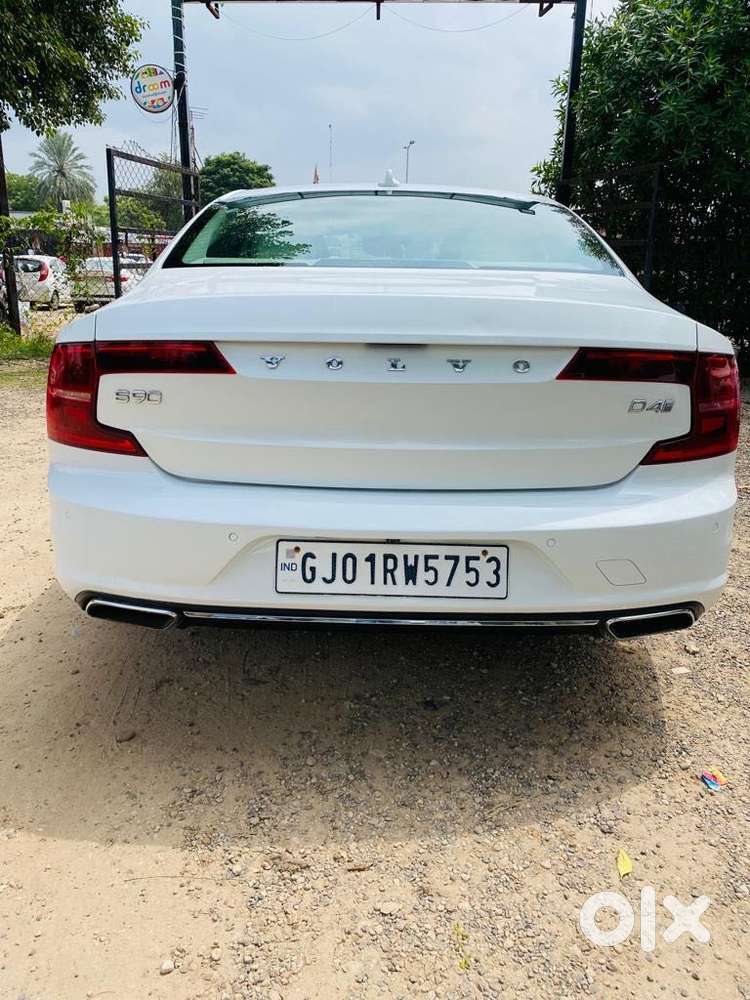 Volvo S90 D4 Momentum, 2017, Diesel