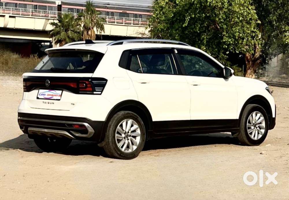 Volkswagen Taigun 1.0 Tsi Highline At, 2022, Petrol